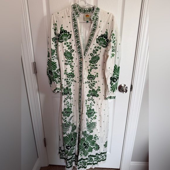 FARM Rio Dresses & Skirts - FARM Rio Tropical Green and Cream Maxi Dress